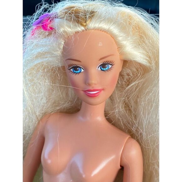 Mattel - Vintage 1995 Flying Hero Barbie -‎ Blonde, Articulated, Flat Feet - Picture 1 of 4